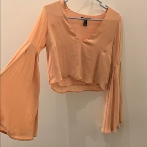 Bell sleeve crop shirt